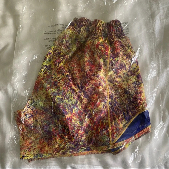 lululemon athletica Pants - 🆕 Seawheeze 2020 Lululemon Hotty Hot Short 4”